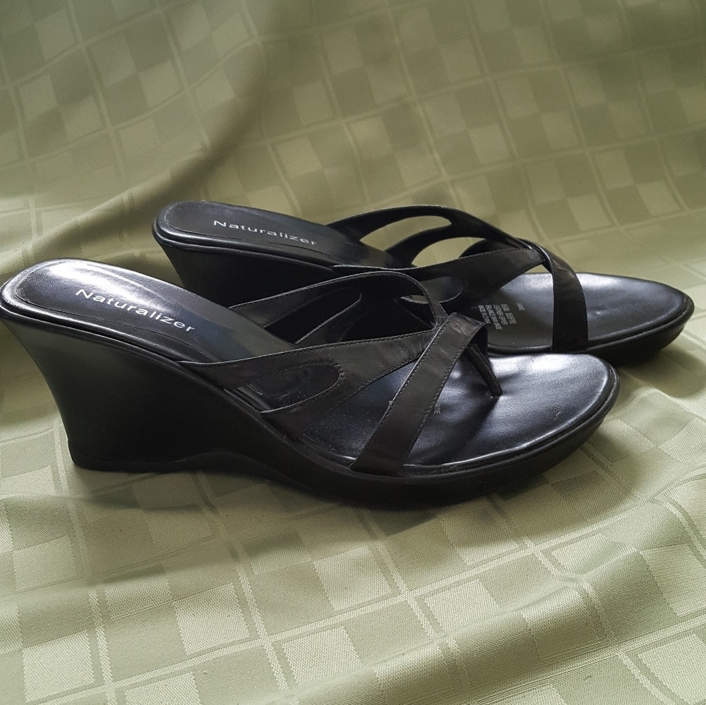 Naturalizer "Jaimie" wedge sandals
